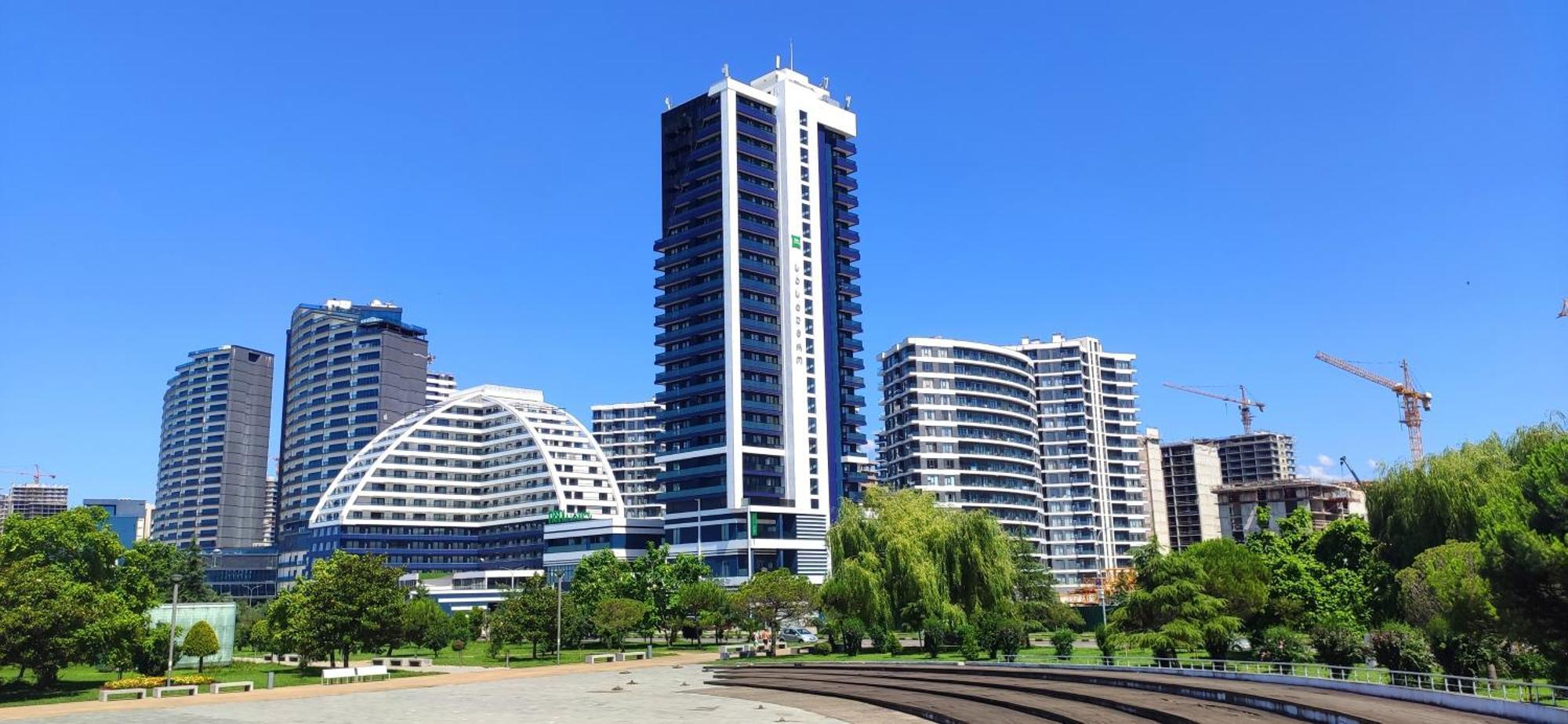 Sea Home Batumi Apartments Exteriör bild